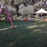 Alojamento de Acomodação e Pequeno-almoço Le Cerque 3*