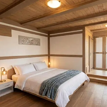 Le Cerque Bed & Breakfast